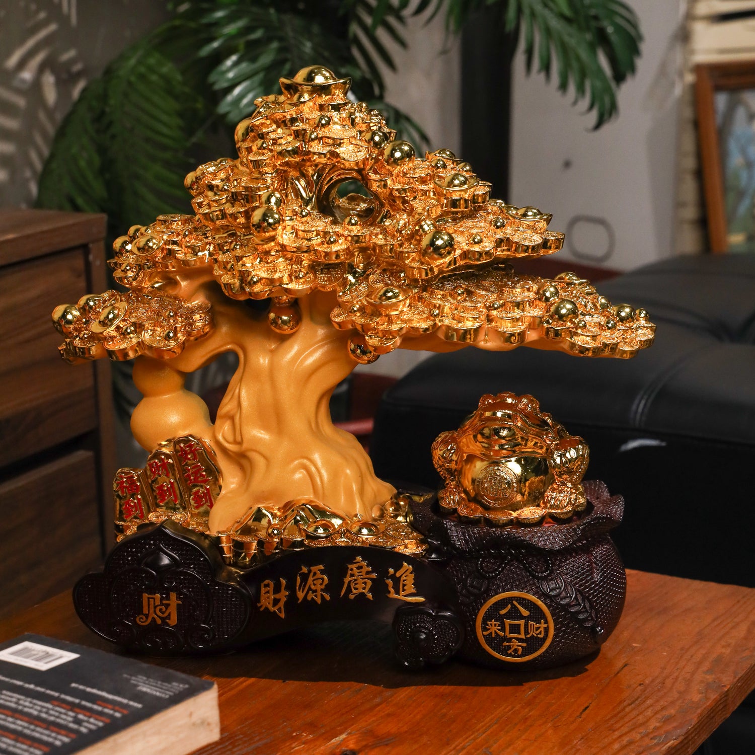 Money-Multiplying Golden Tree with Frog 37cm