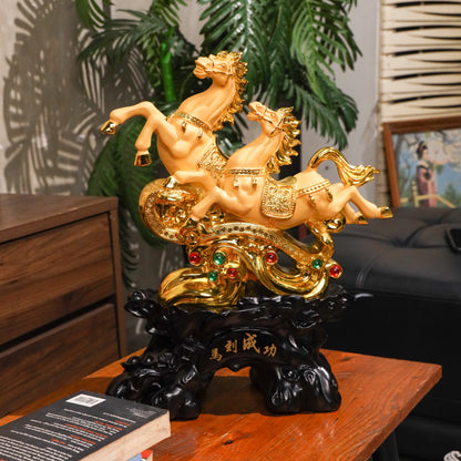 Partners in Victory Golden Horse Duo 38cm