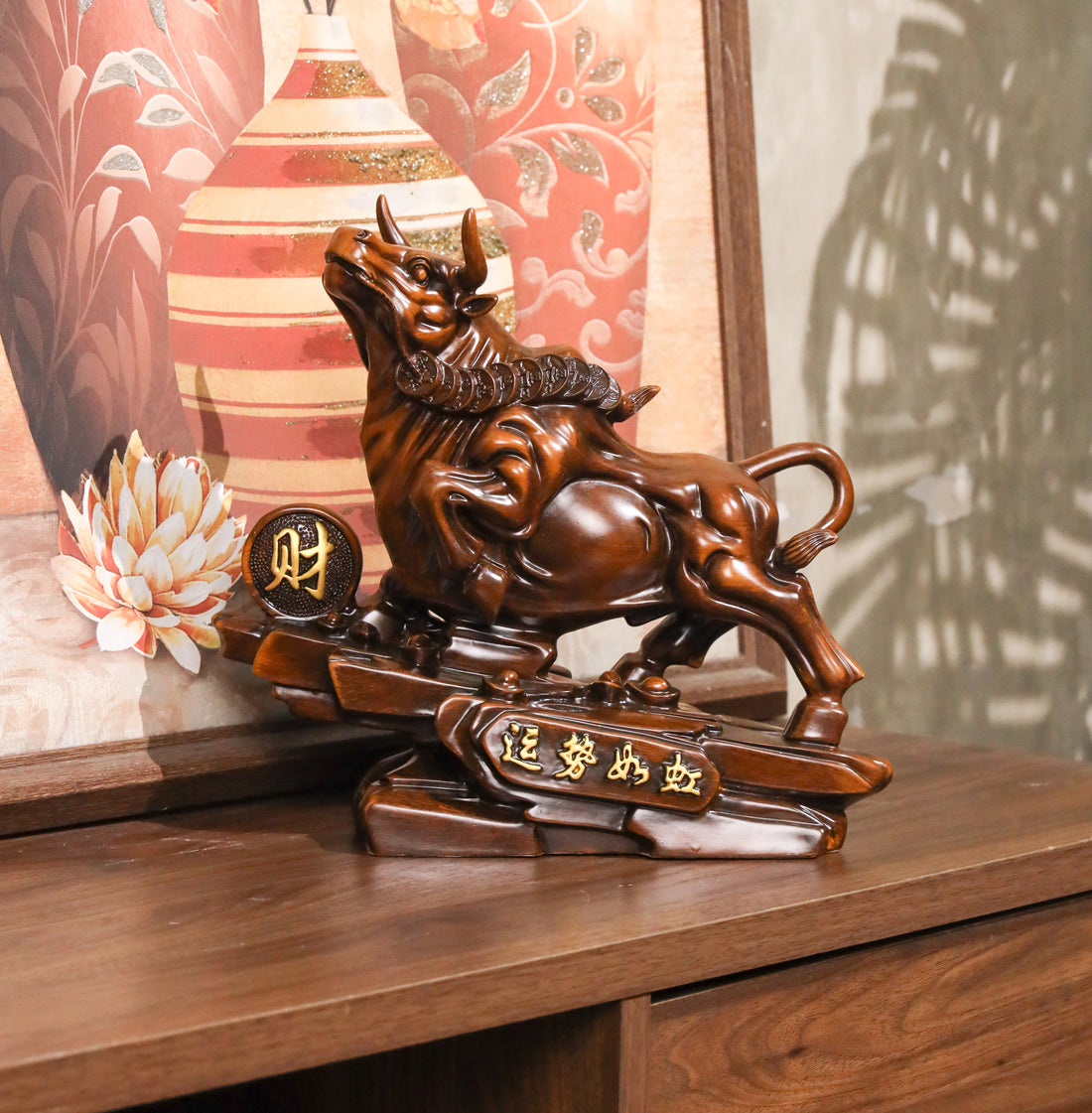 The Quiet Builder Wood Ox of Lasting Success 32cm