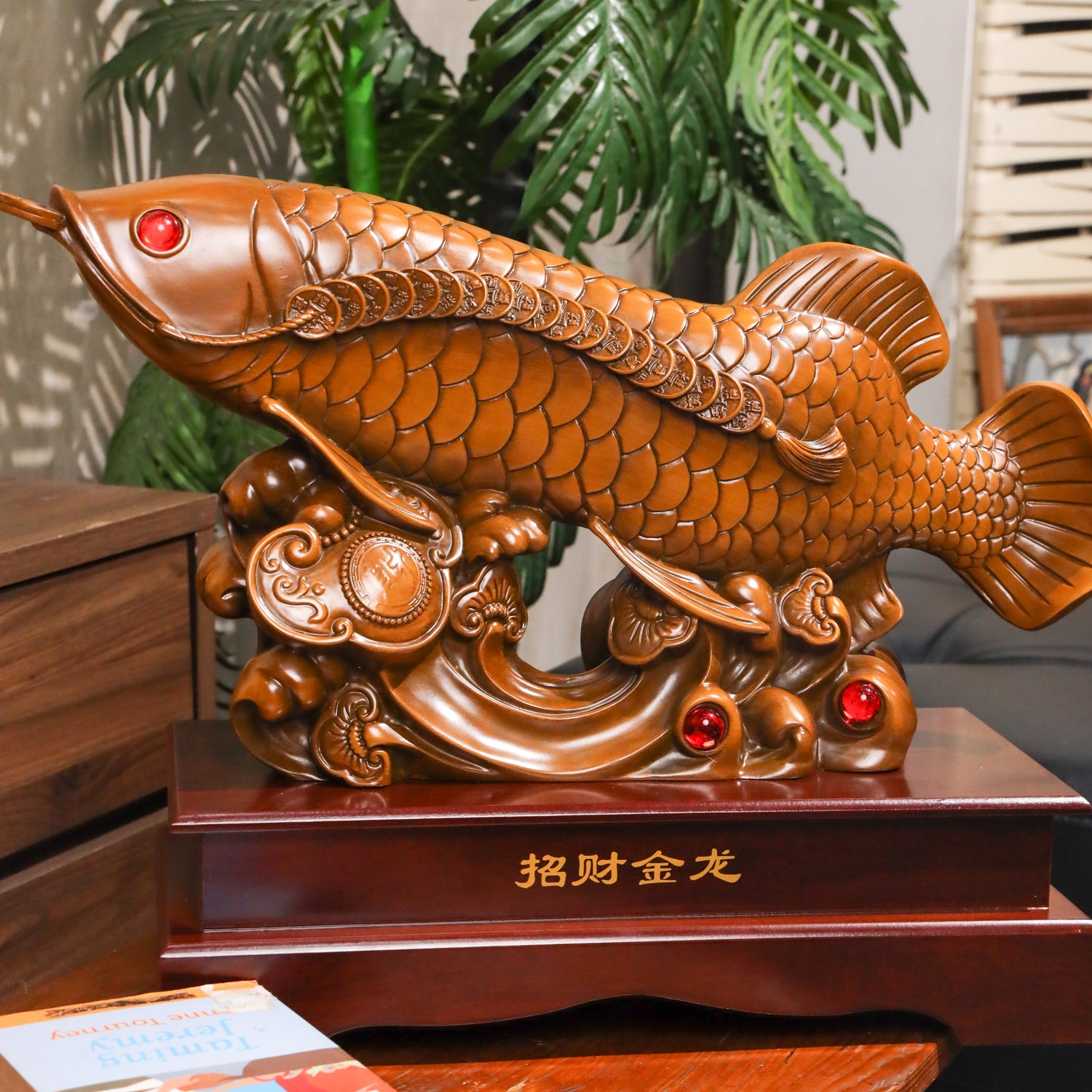 Grand Ancient Arowana of Expanding Wealth 65cm