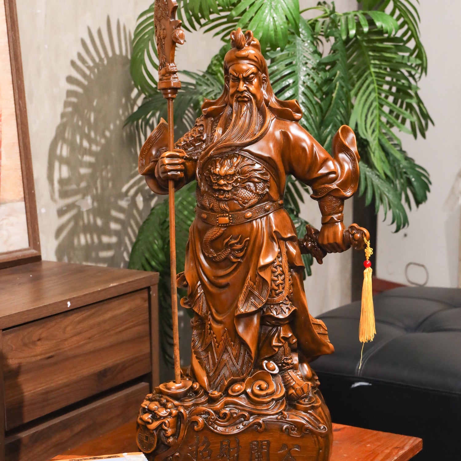 The Mighty Guardian Defender Guan Gong 62cm