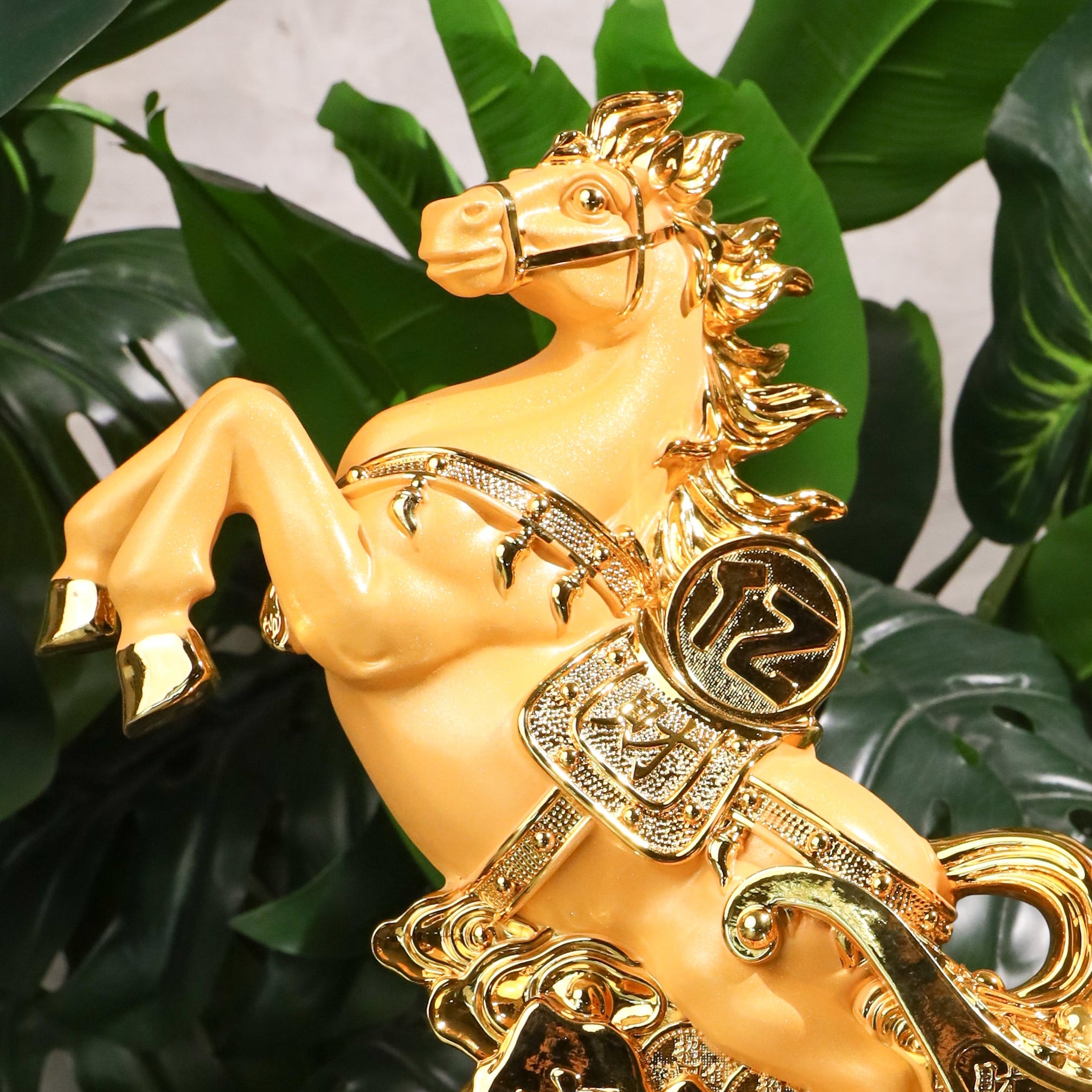 Wealth Harvester Victory Horse with Cabbage 46cm