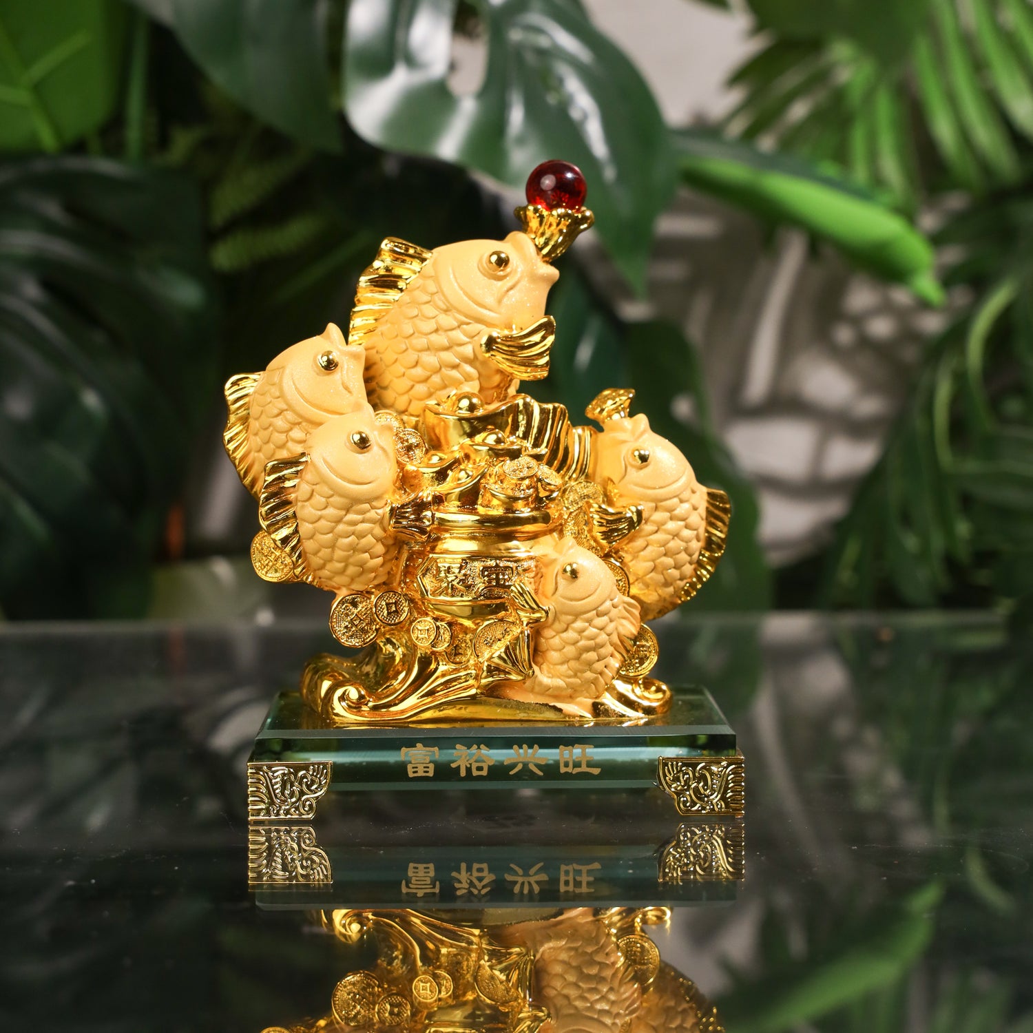 Fortunate Family of Golden Arowanas 16cm