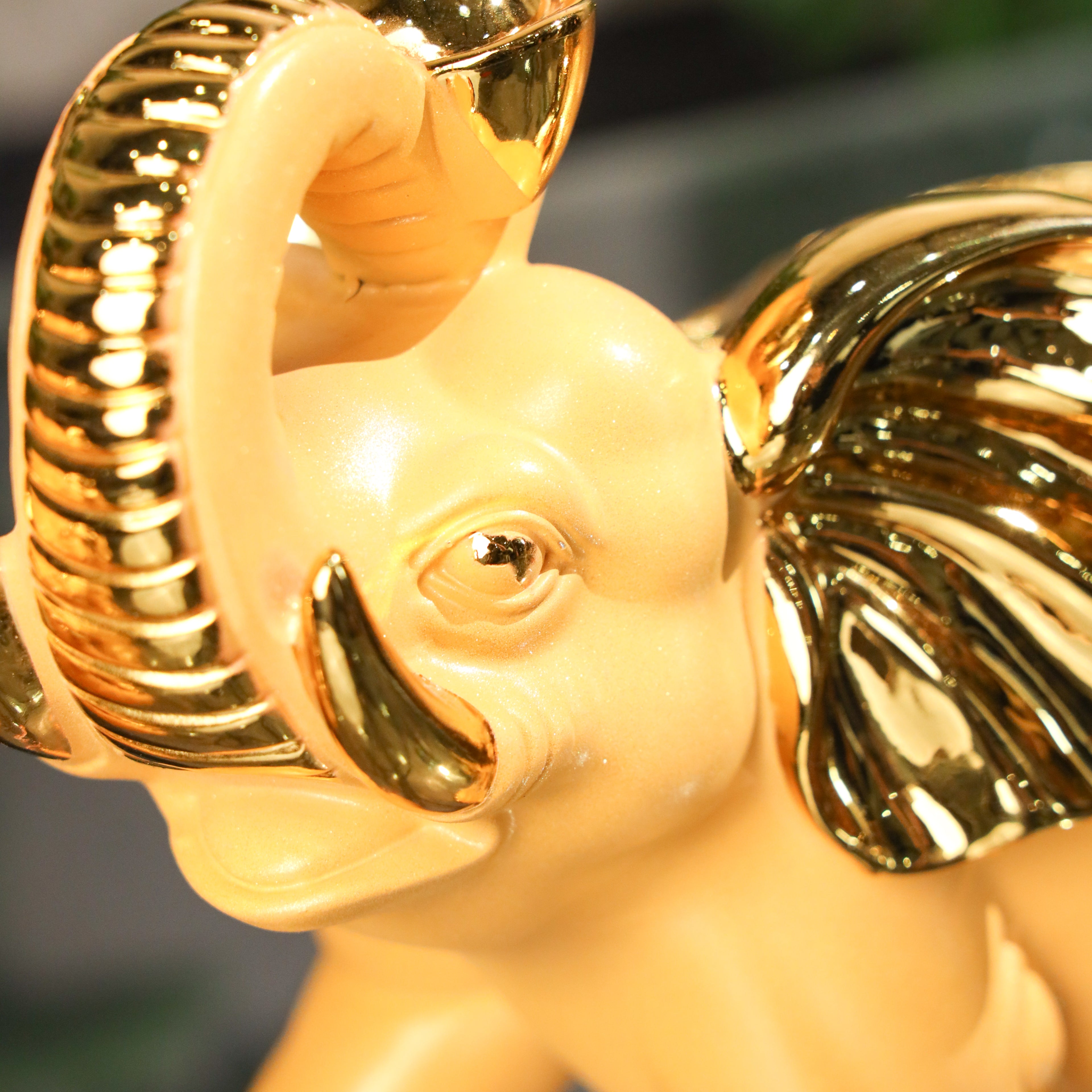 Loyal Golden Elephants of Protection 25cm