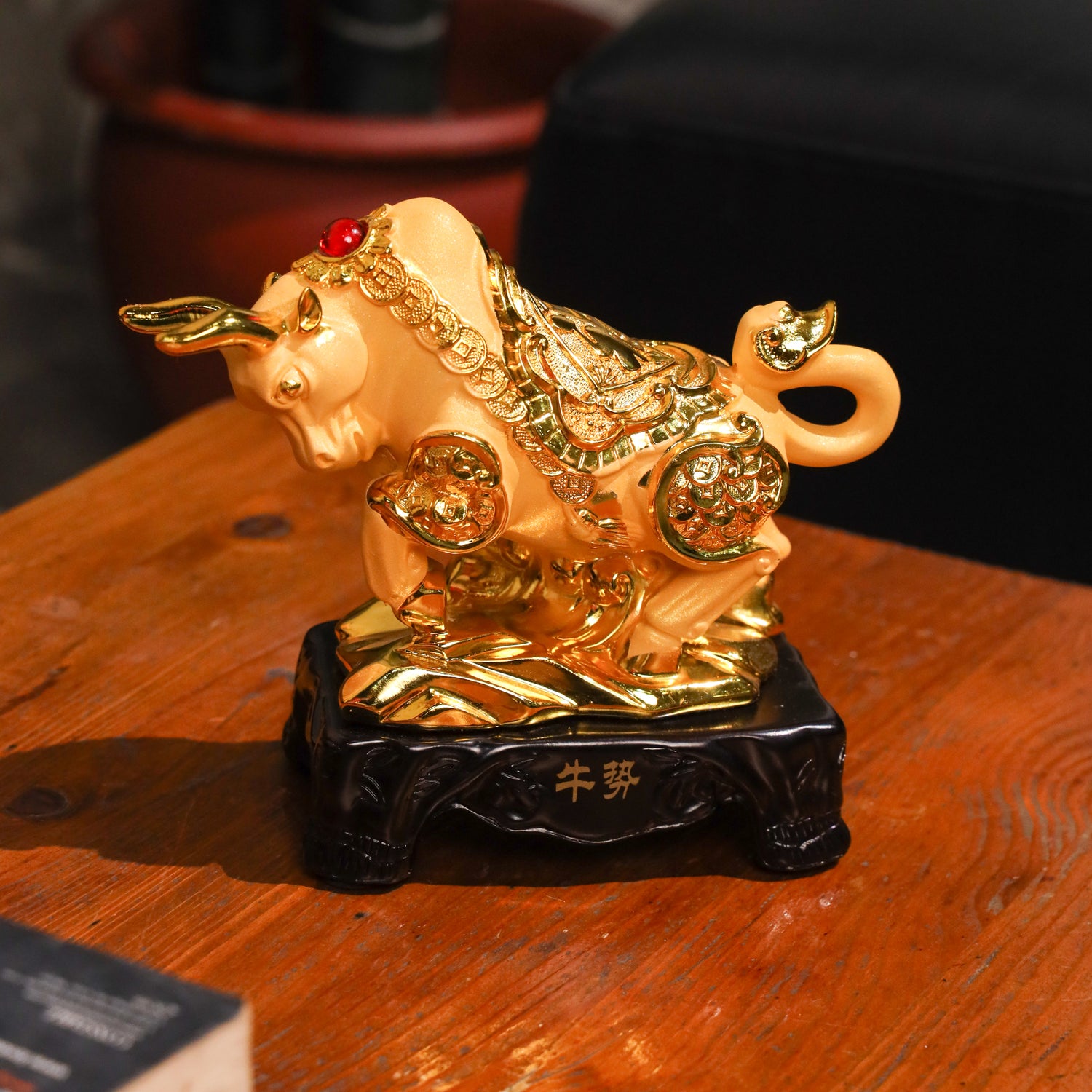 Golden Zodiac Ox of Long-Term Success 18cm
