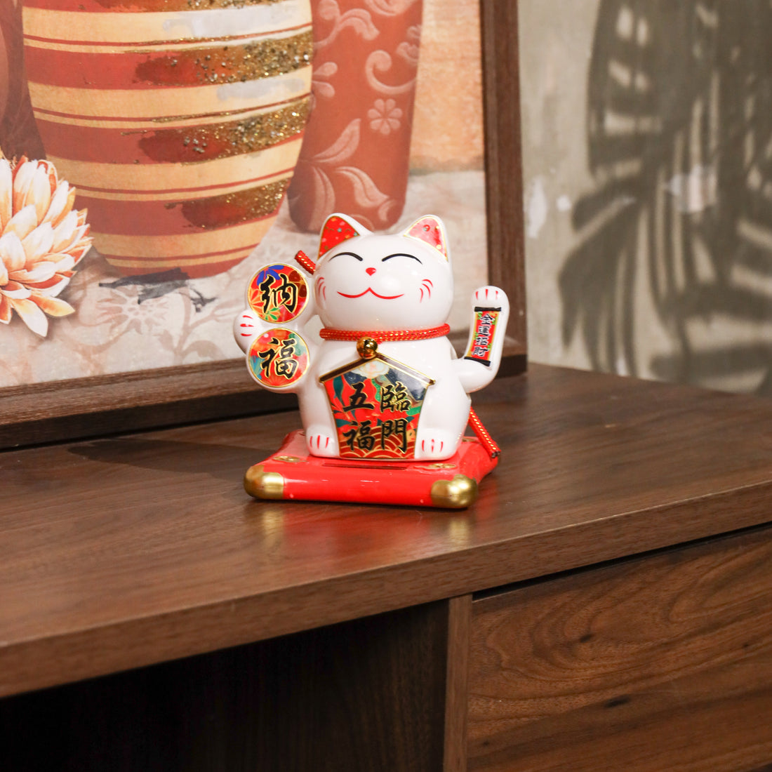 Solar-Powered Fortune Magnet Lucky Cat 14cm