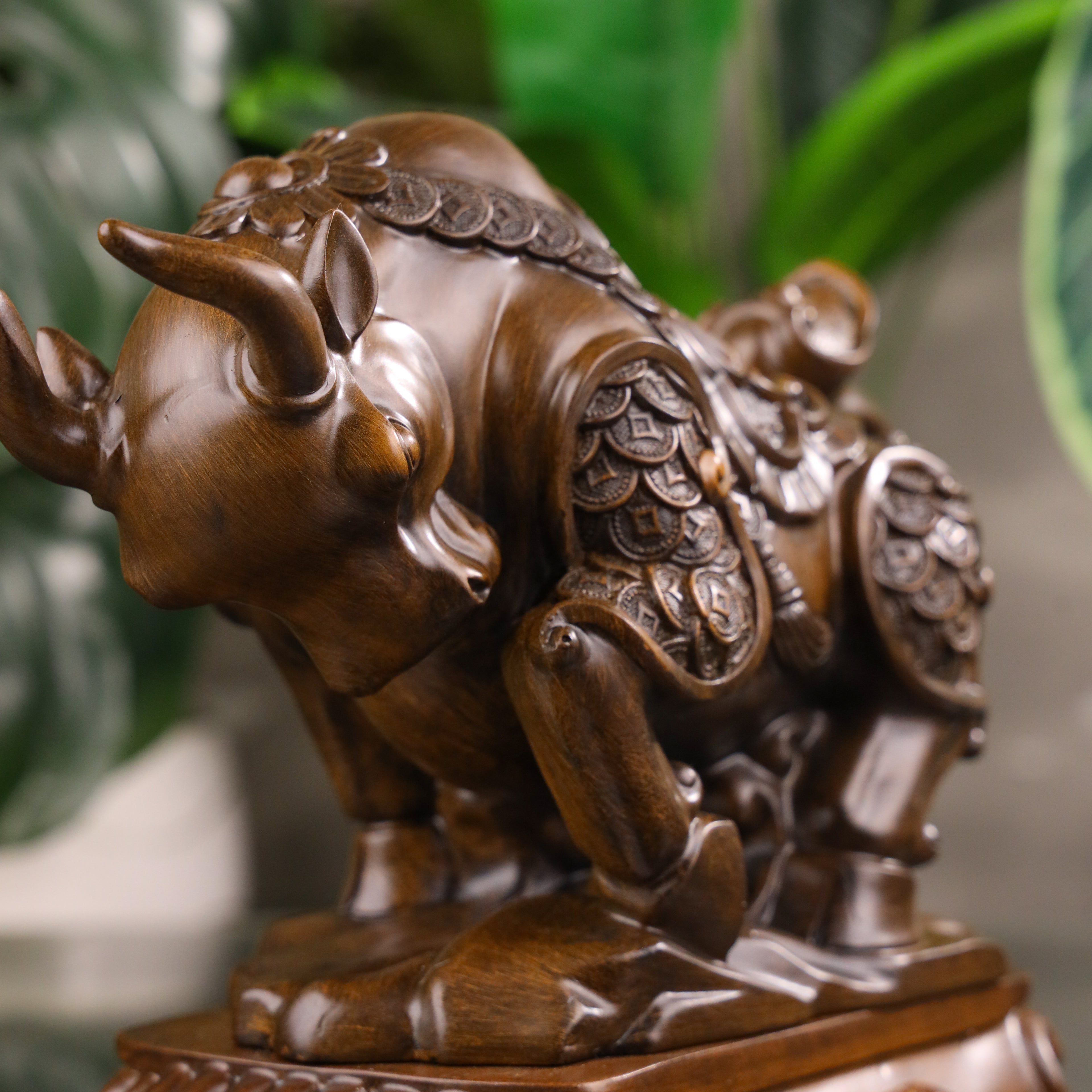 Wood Ox of Hard Work and Reward 27cm