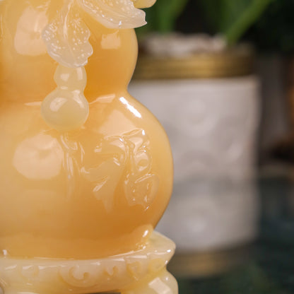 "Bless Family With Health" - Jade Wu Lou 26cm