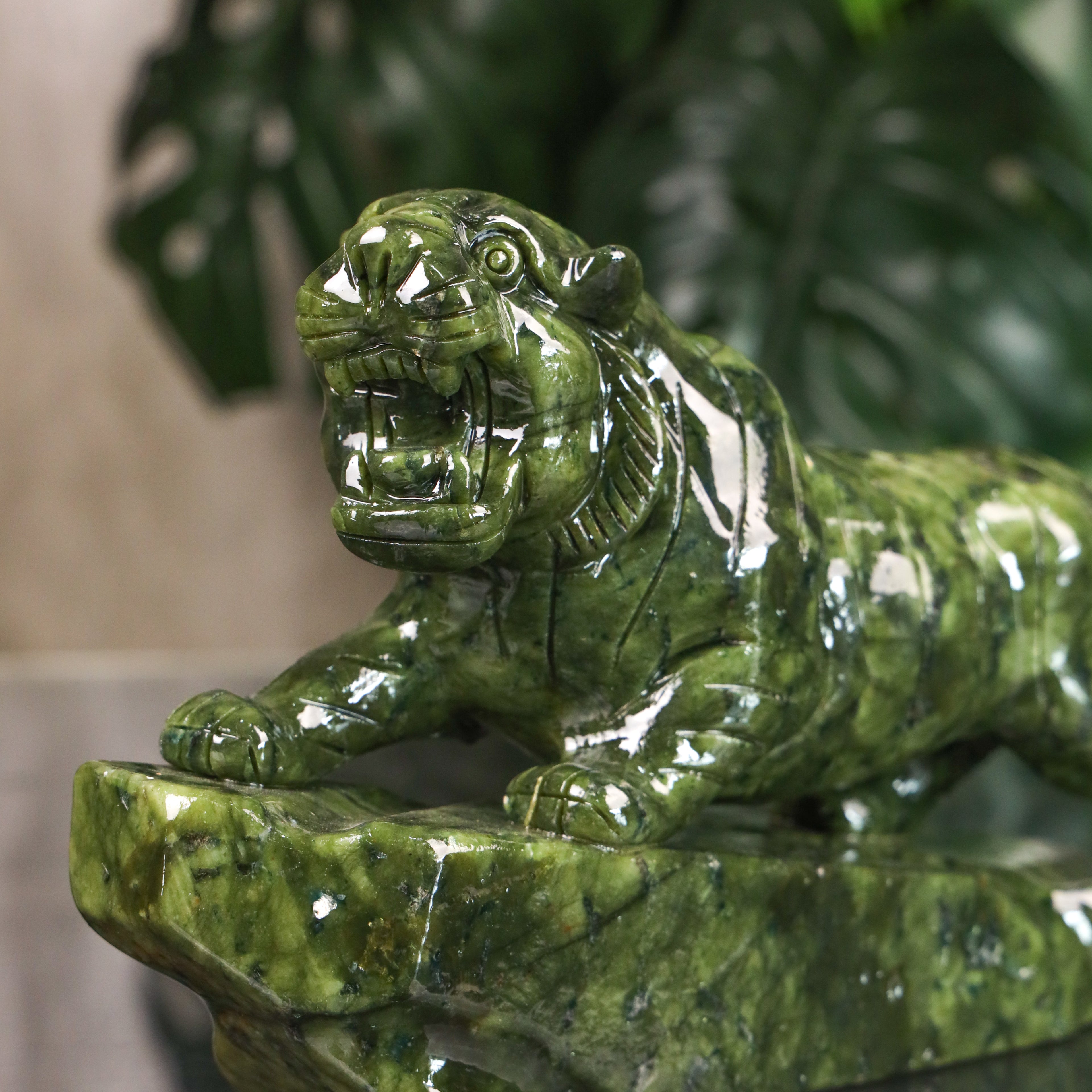 Powerful Jade Tiger of Dominance 28cm