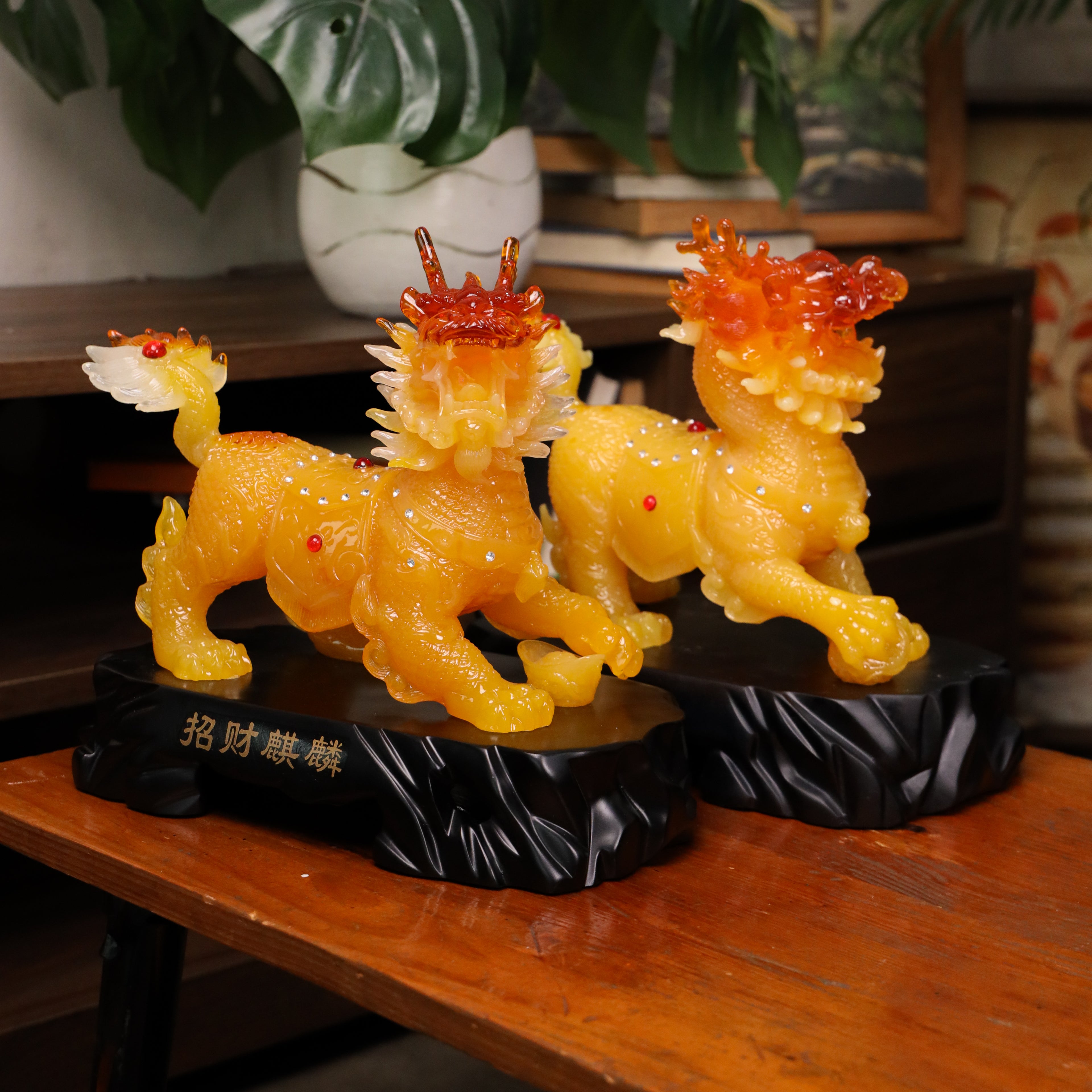 Royal Yellow Guardians of Peace Qilin 31cm