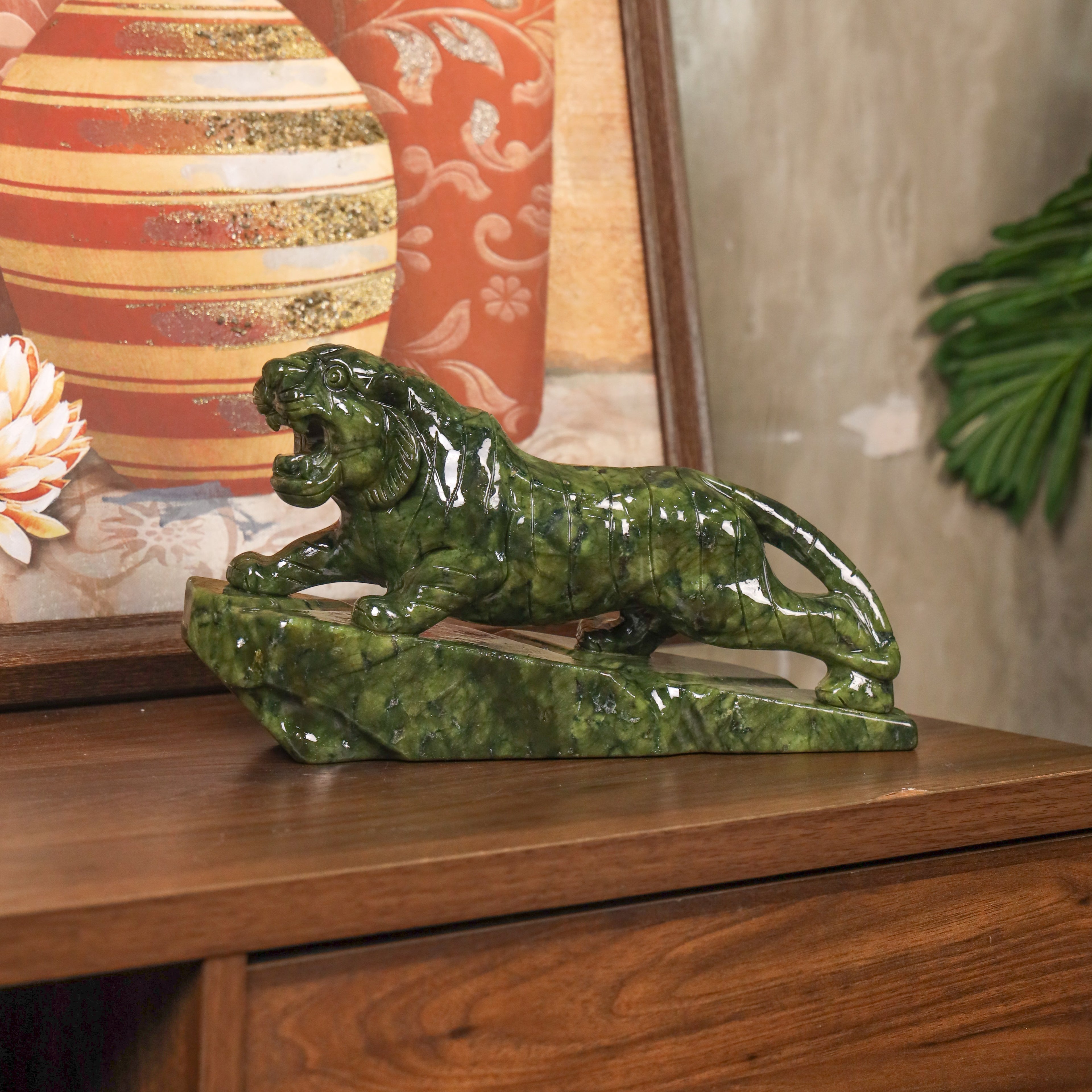 Powerful Jade Tiger of Dominance 28cm