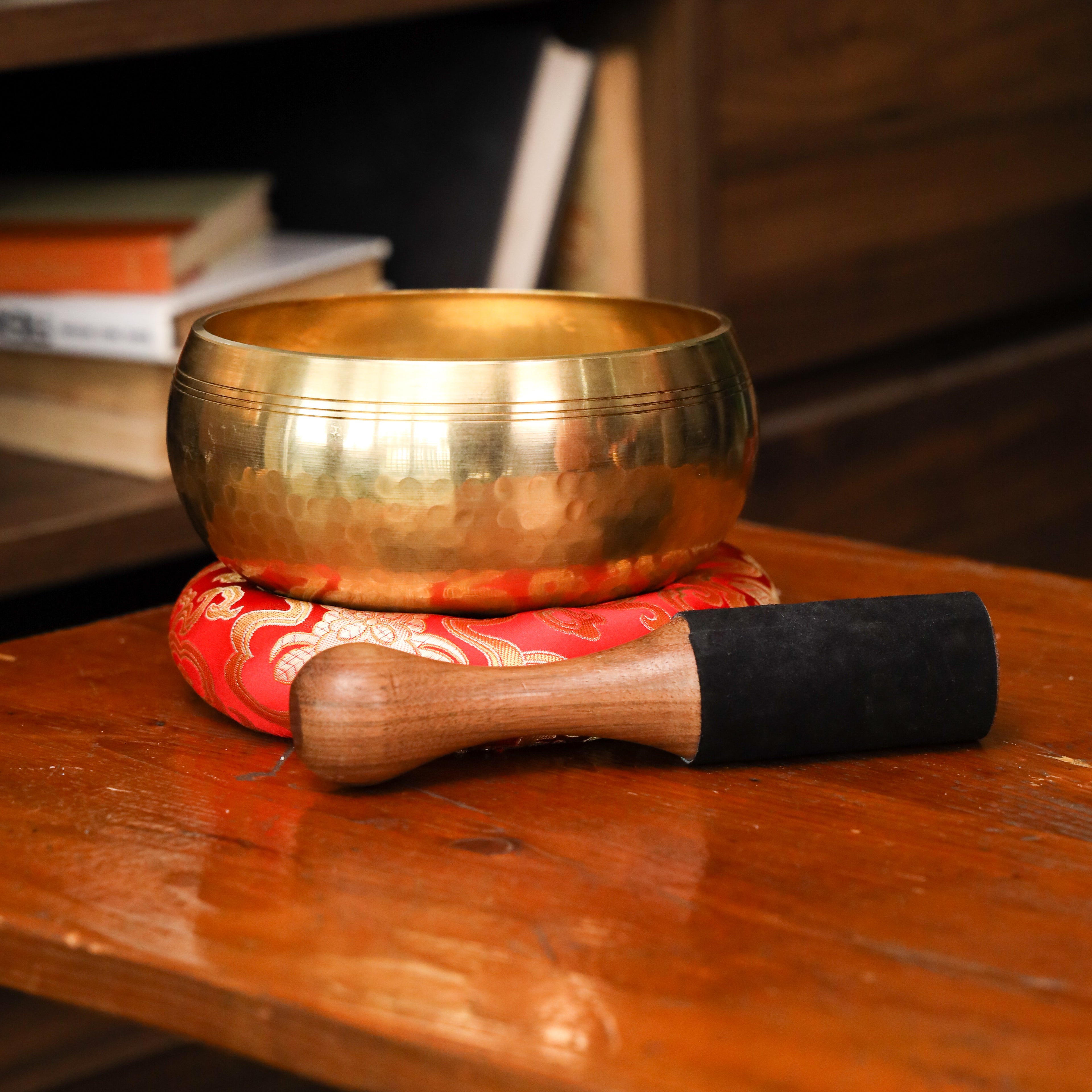 The Aura Cleanser - Nepalese Singing Bowl 15cm