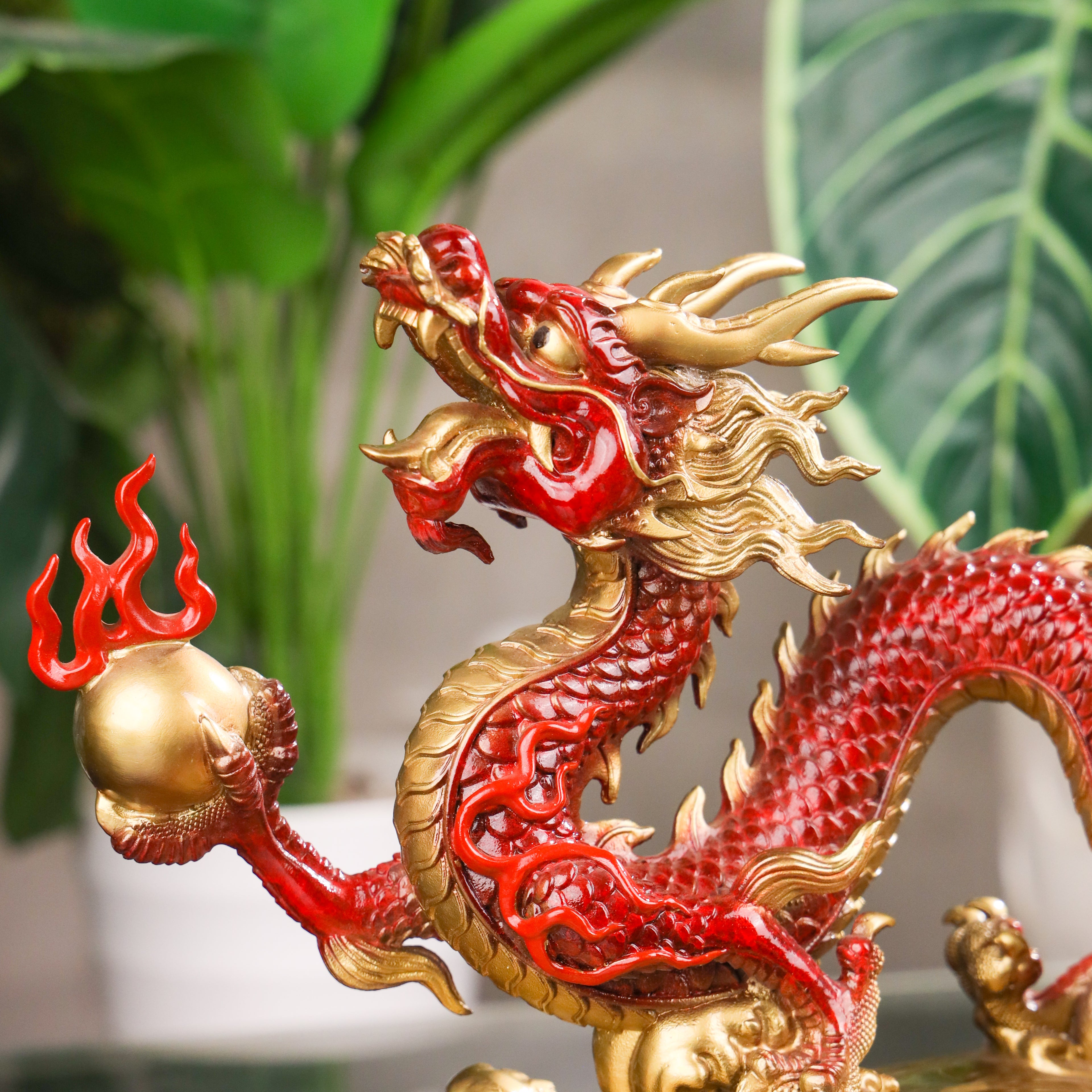 The King of the Skies - Crimson Dragon 40cm