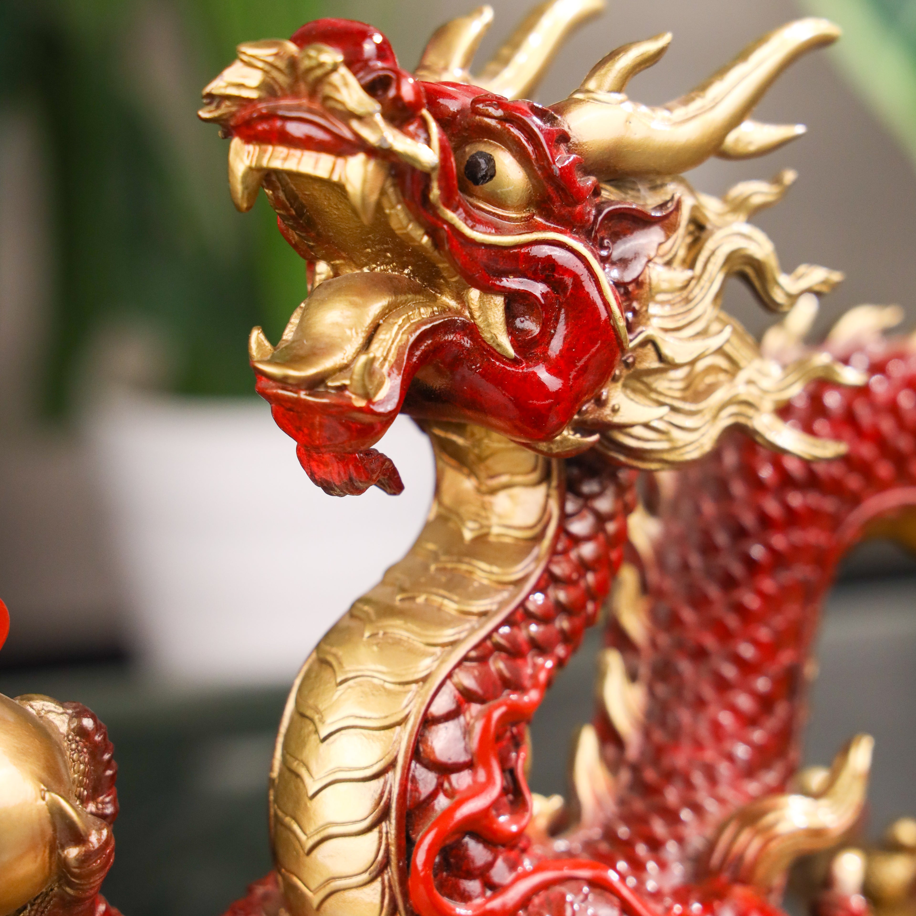 The King of the Skies - Crimson Dragon 40cm