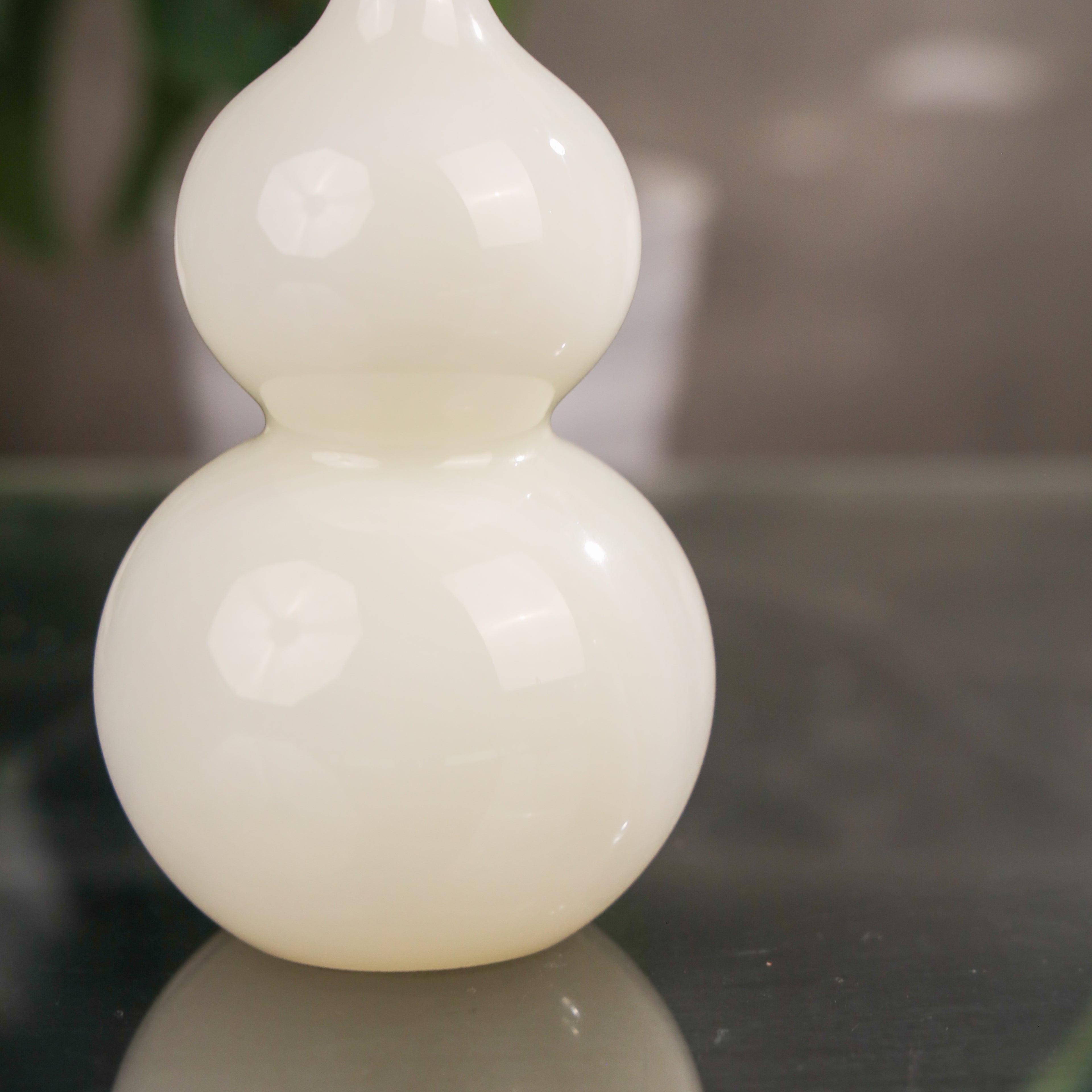 "Keep Sickness Away" - Jade Wu Lou 16cm