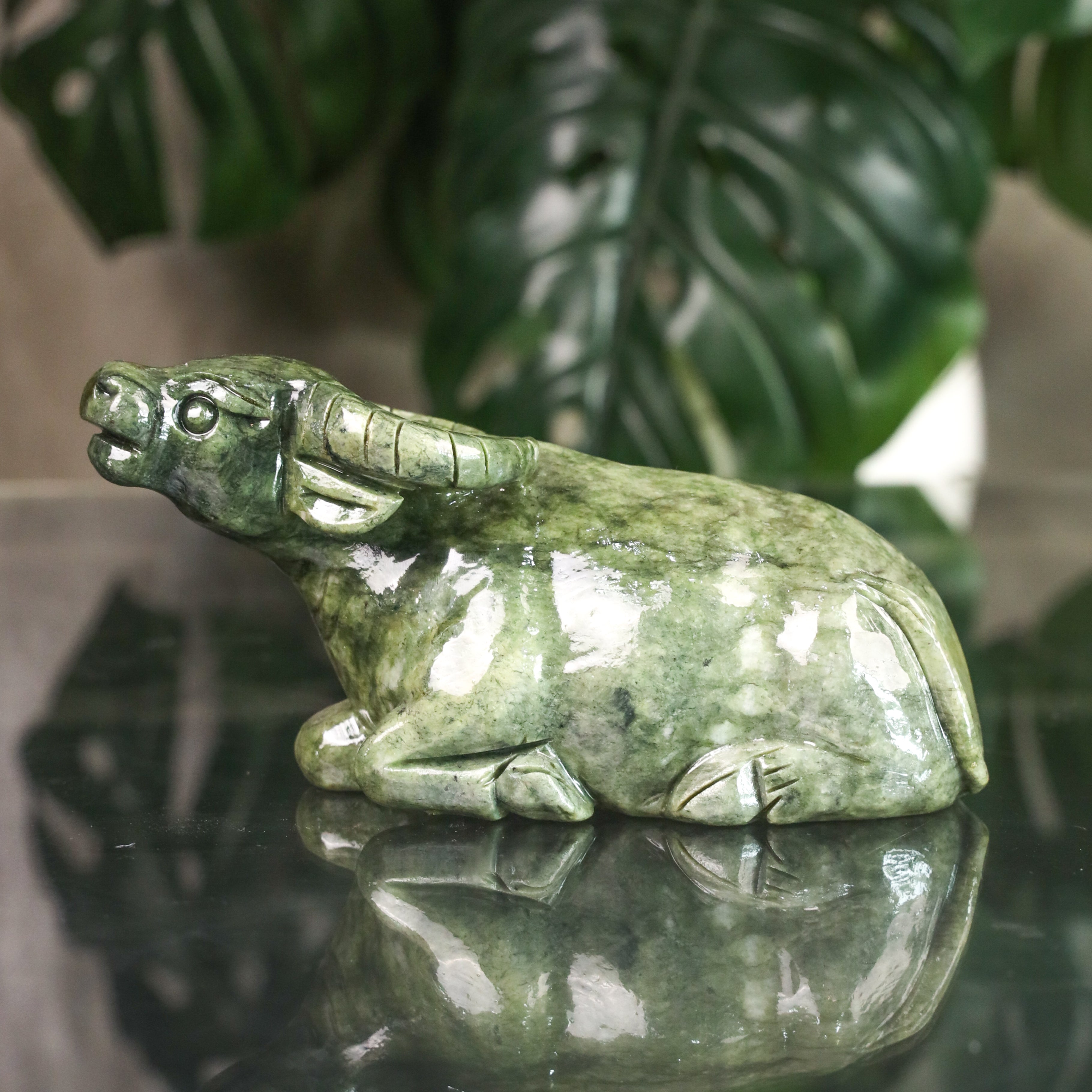 Jade Zodiac Ox for Reliable Progress 18cm