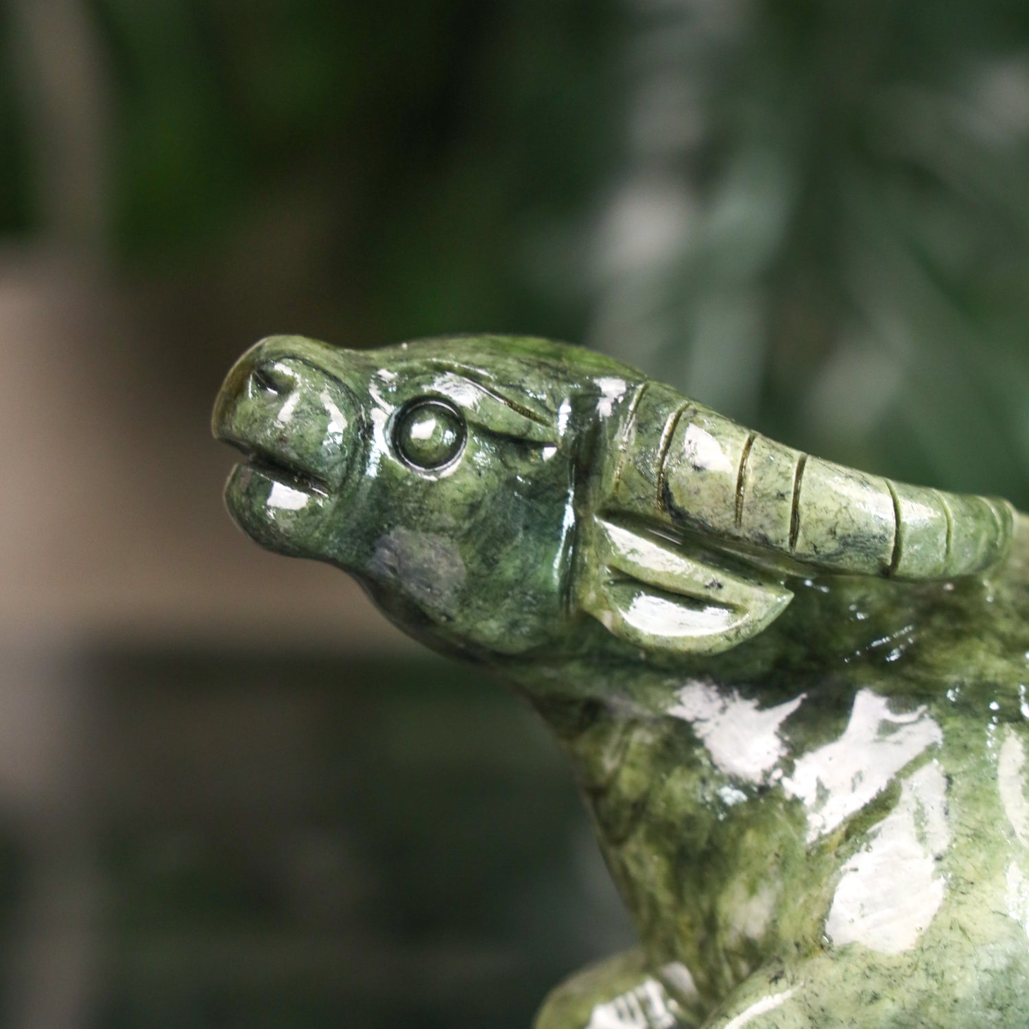 Jade Zodiac Ox for Reliable Progress 18cm