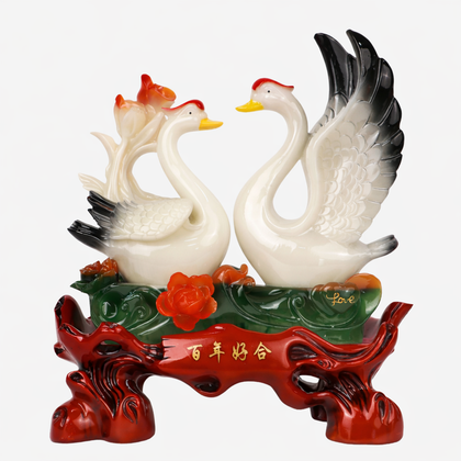 White Swans for Faithful Love 33cm