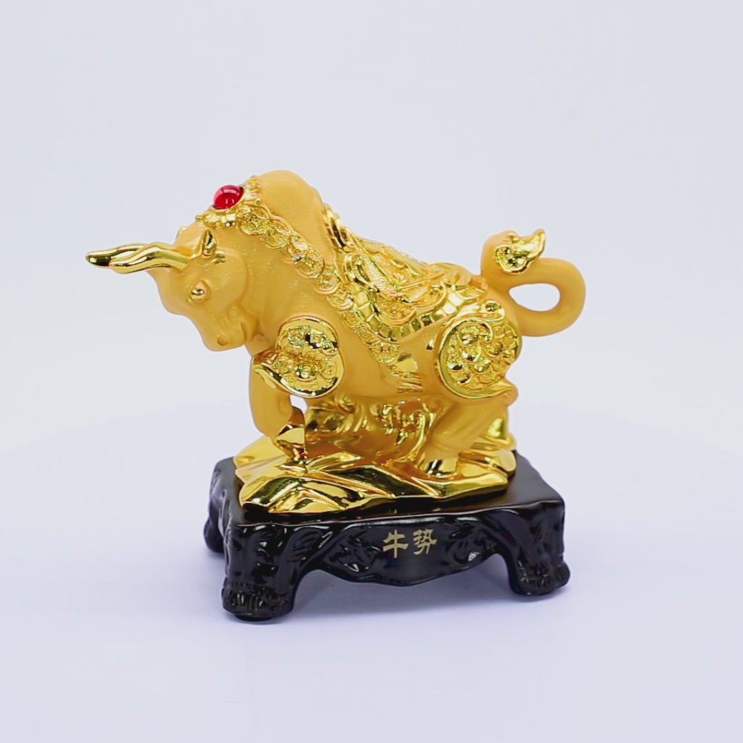 Golden Zodiac Ox of Long-Term Success 18cm