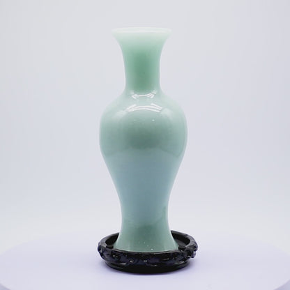 Minimalist Wealth Vase of Prosperity 31cm
