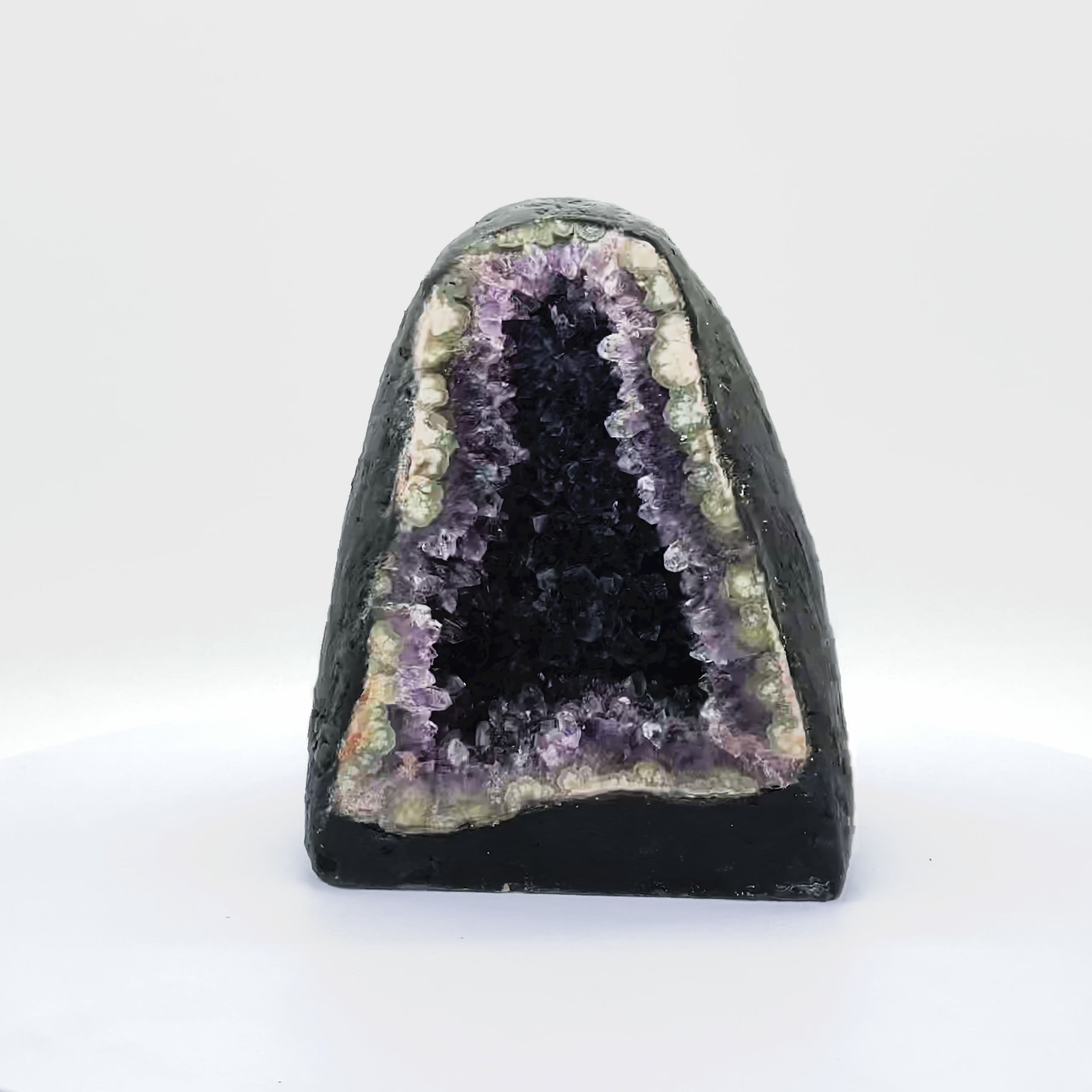 Little Mountain of Amethyst for Healing 5kg