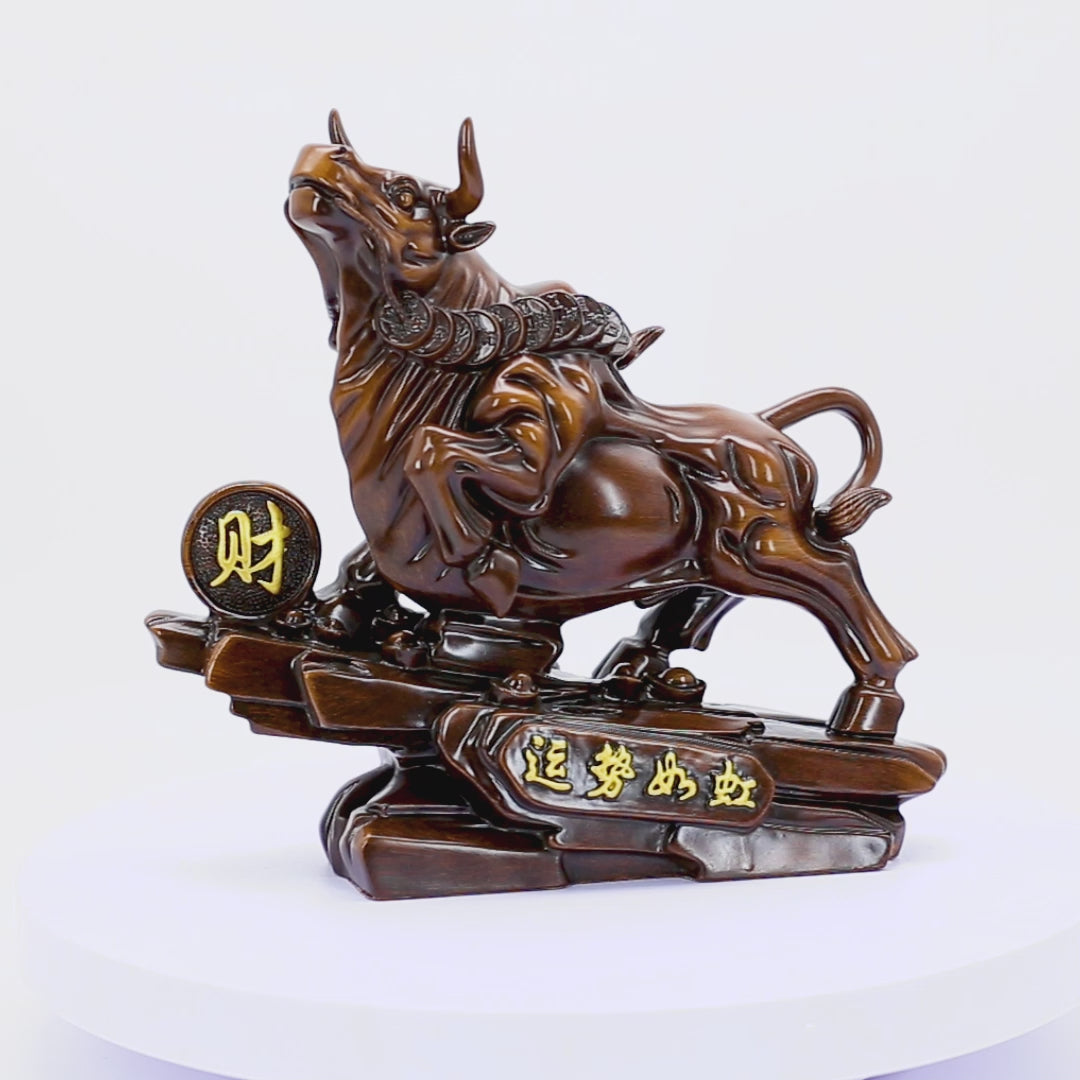 The Quiet Builder Wood Ox of Lasting Success 32cm
