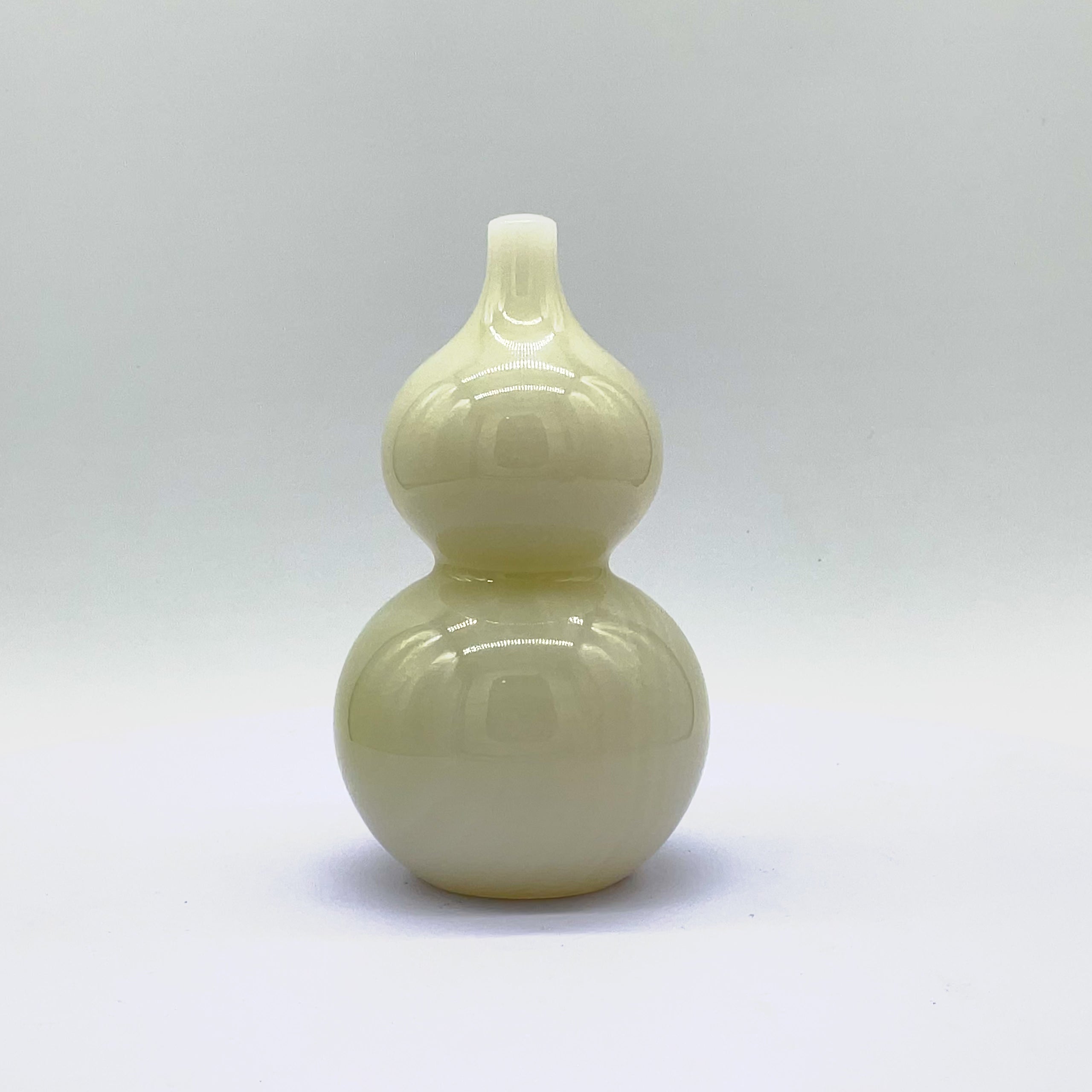 "Keep Sickness Away" - Jade Wu Lou 16cm