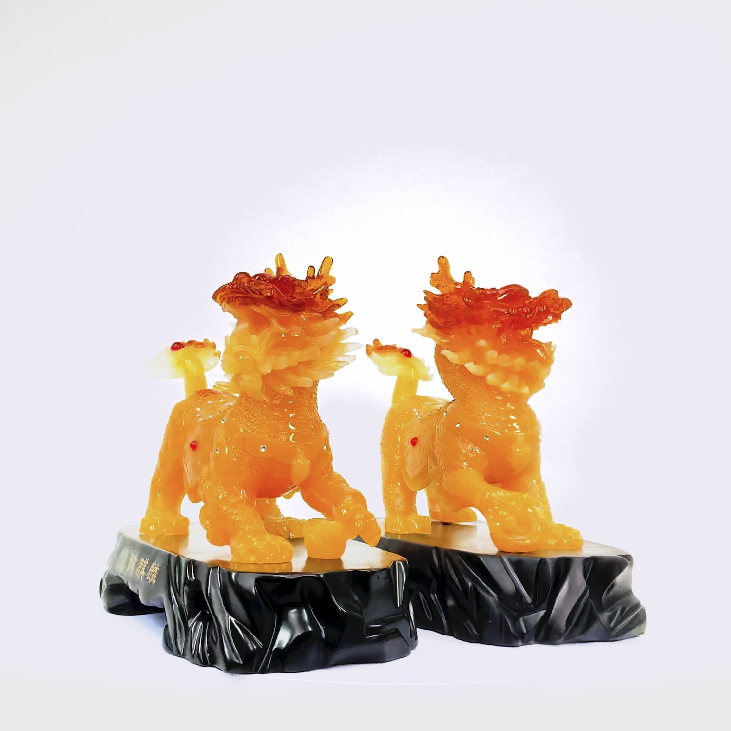 Royal Yellow Guardians of Peace Qilin 31cm
